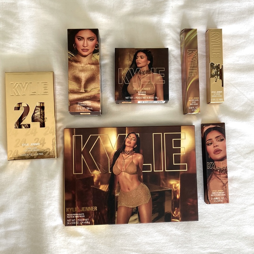 NEW KYLIE JENNER MAKEUP “GOOD AS GOLD “